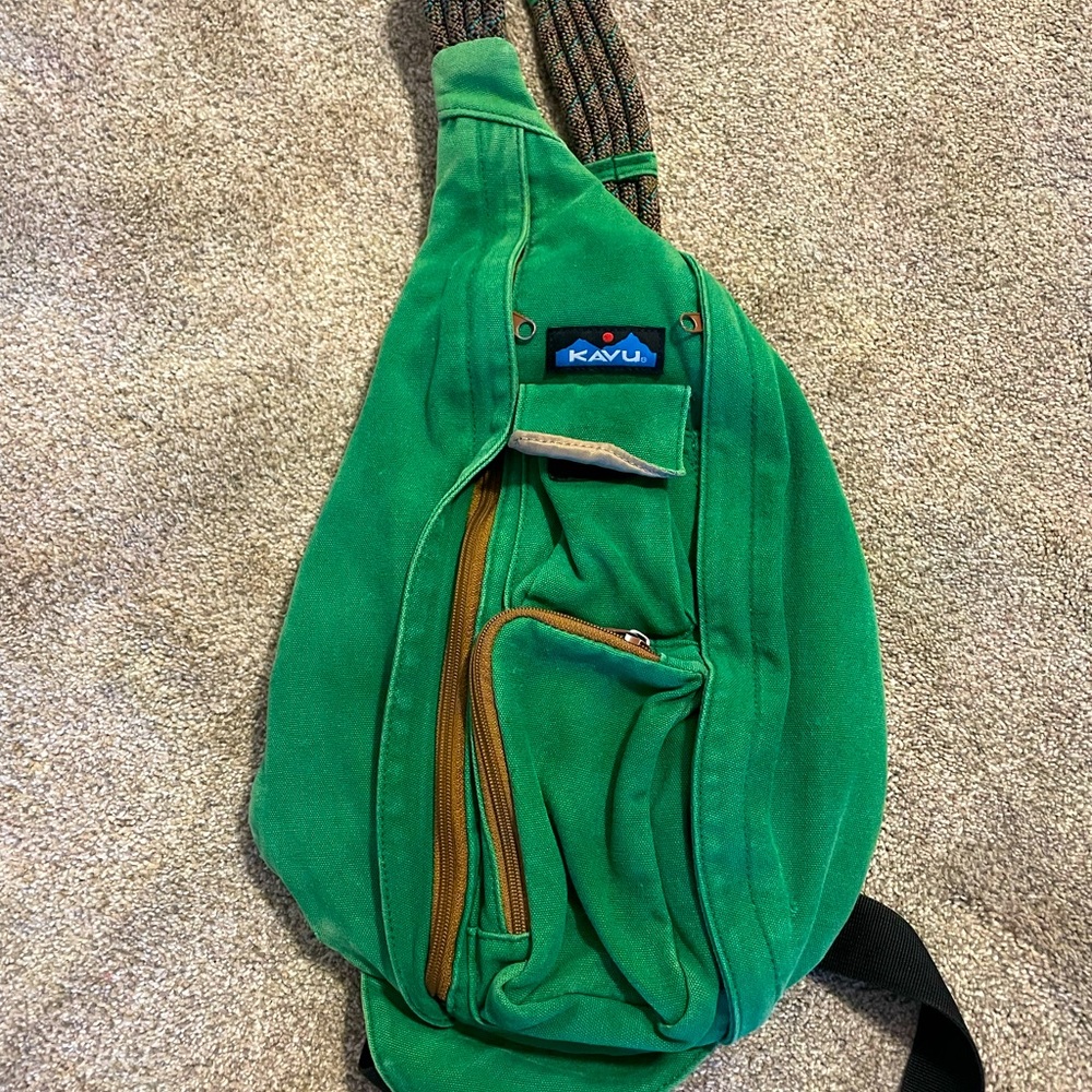 Green Kavu bag